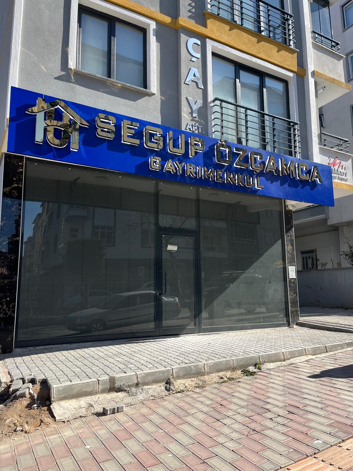 Krom ışıklı