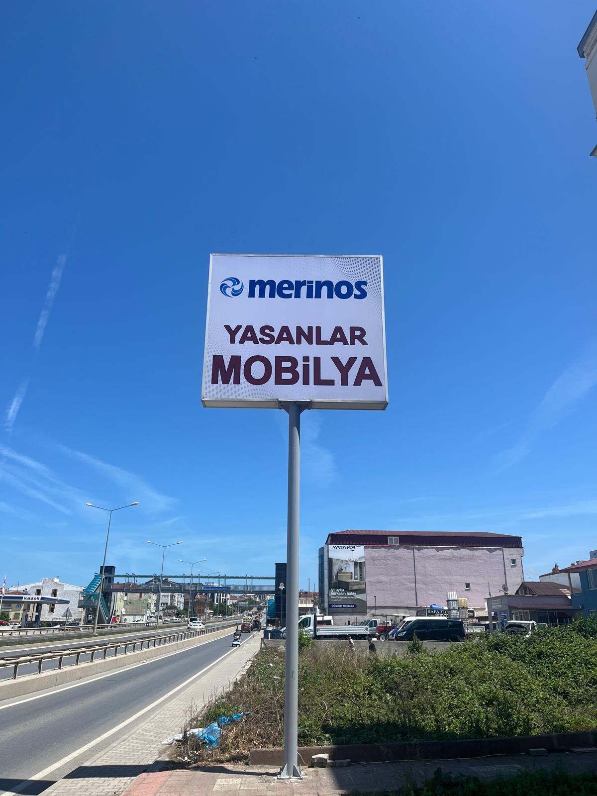 Merinos Yaşanlar Mobilya yol kenarı totem tabela
