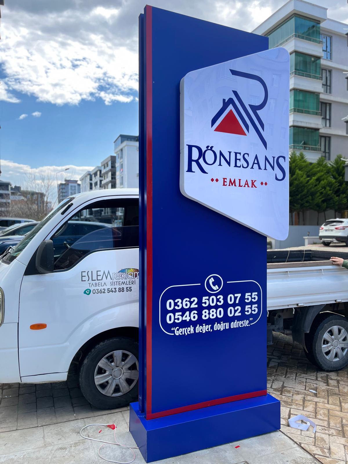 Rönesans Emlak totem tabela montaj alanı